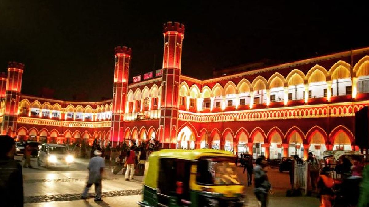 Old Delhi Railway Station