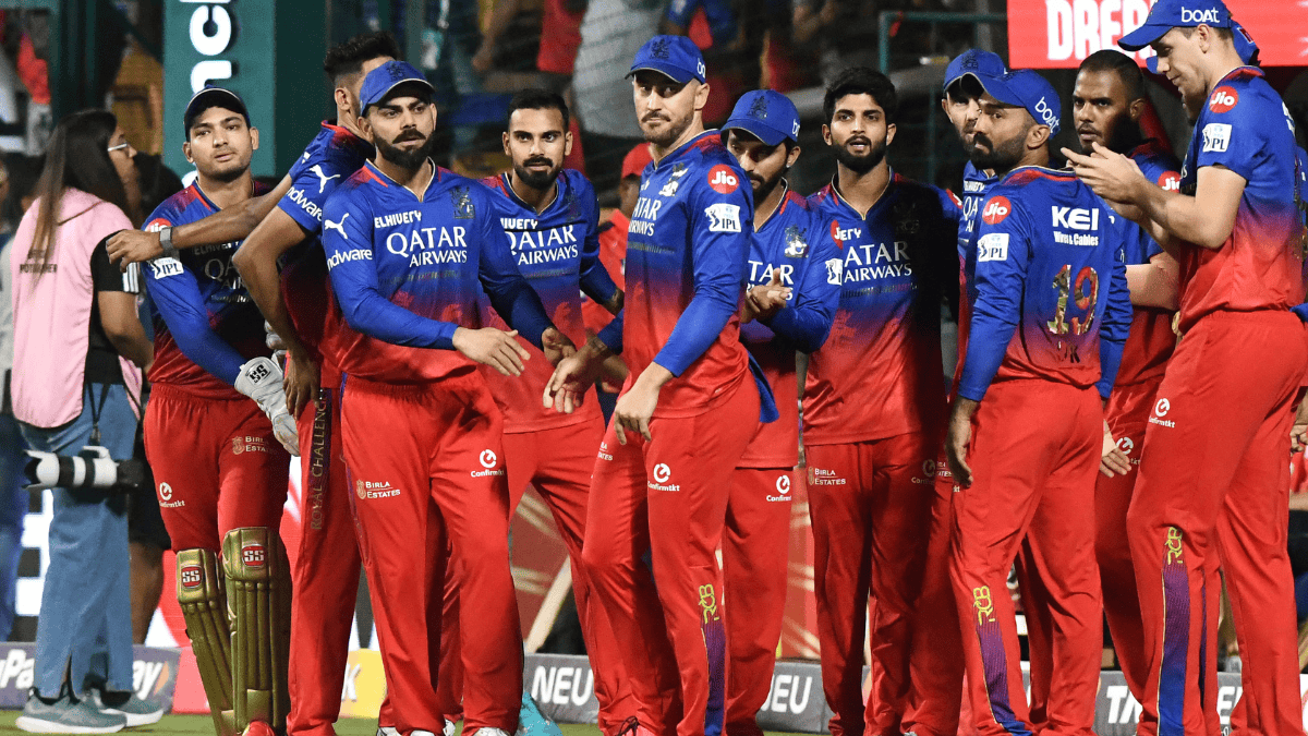 रणजी ट्रॉफी में बुरी तरह फेल हुआ RCB का स्टार खिलाड़ी, IPL ऑक्शन में लग सकता है झटका