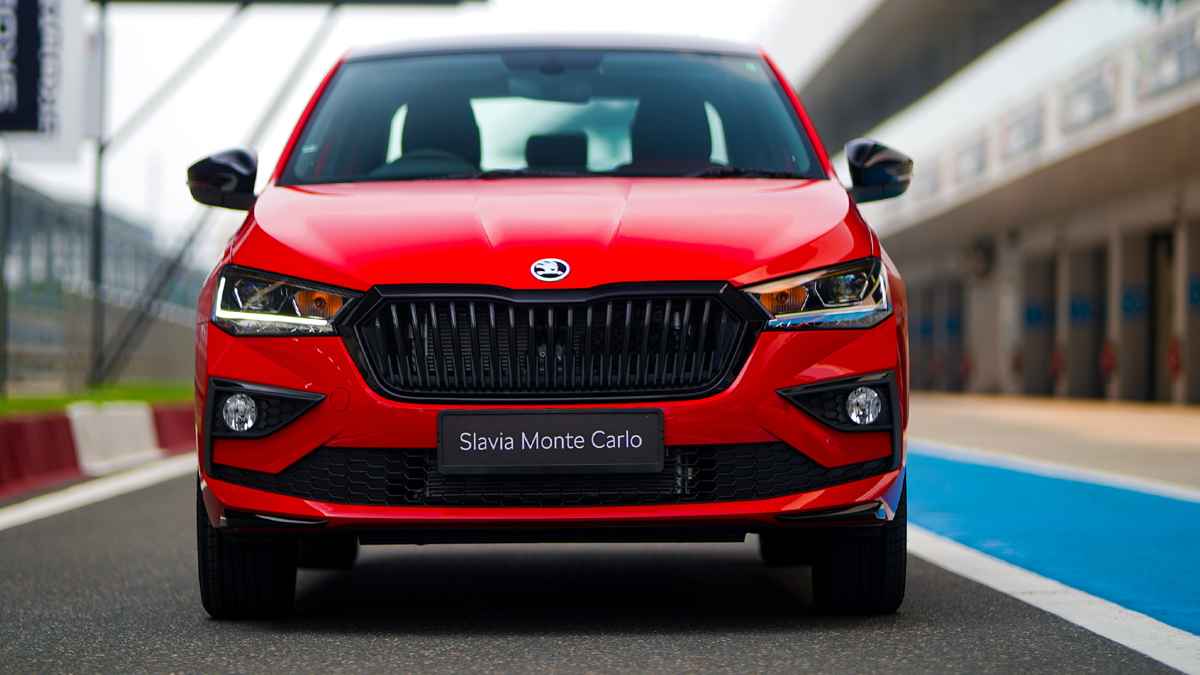 डिजाइन से लेकर परफॉरमेंस! Skoda Slavia के Monte Carlo एडिशन में कितना दम? जानिये