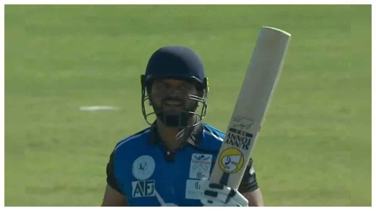 Suresh Raina (4)