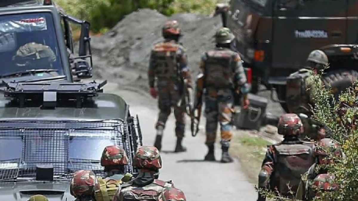 सावधान! 120 आतंकी घुसपैठ को तैयार, आर्मी-एयरफोर्स हाईअलर्ट पर, जानें क्या कहती खुफिया रिपोर्ट?