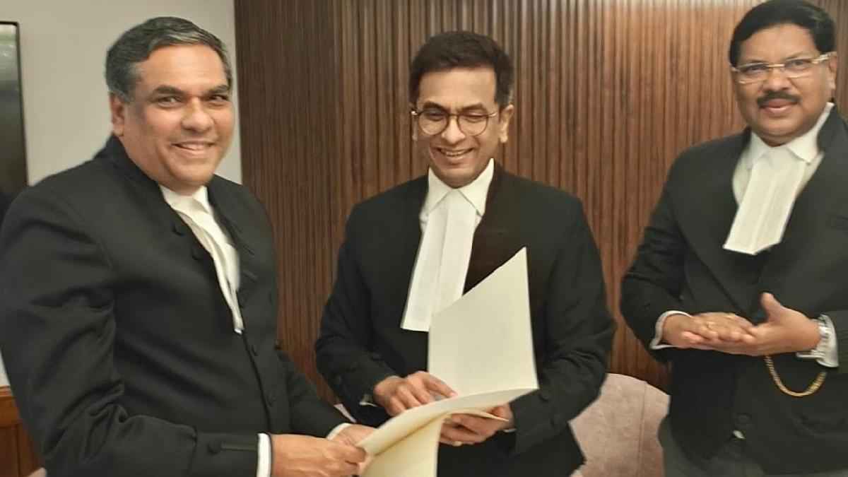जस्टिस संजीव खन्ना कौन? जो बनेंगे नए CJI, डीयू से पासआउट; वकालत से शुरू किया करियर