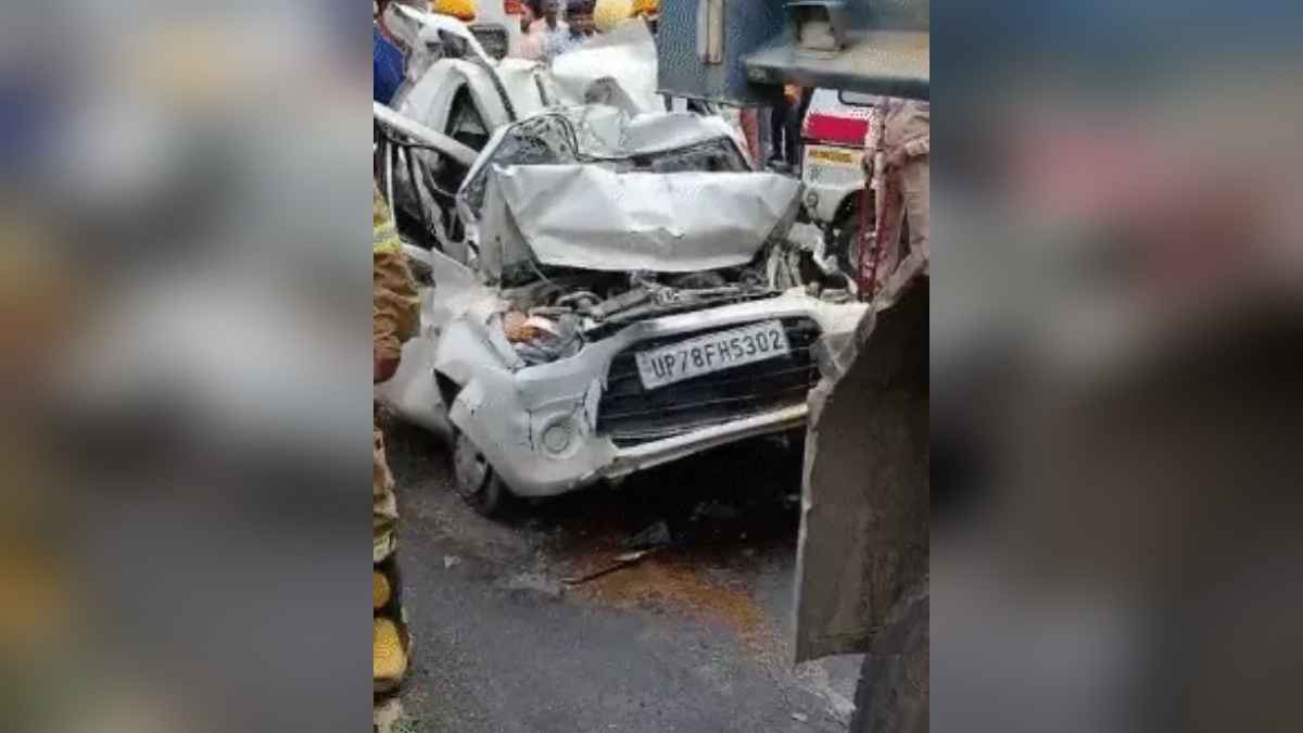 4 काॅलेज स्टूडेंट समेत 5 की मौत, दरवाजे-छत काट कर निकाले शव, कानपुर में भीषण सड़क हादसा