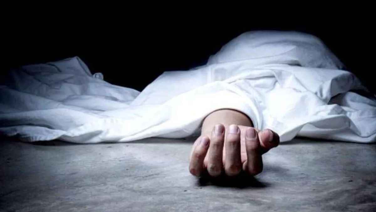 Delhi: जहांगीरपुरी में दो गुटों में ताबड़तोड़ फायरिंग एक युवक की 4 गोलियां लगने से मौत, 2 घायल 