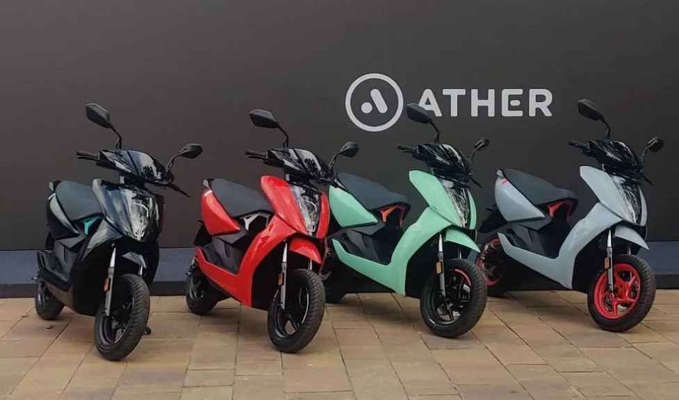 Ather इलेक्ट्रिक स्कूटर पर 25,000 का डिस्काउंट, फुल चार्ज में 157km की मिलेगी रेंज