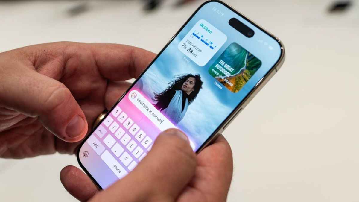 iPhone पर AI फीचर्स को लेकर गुडन्यूज, 28 अक्टूबर को Apple दे सकता है बड़ा तोहफा!