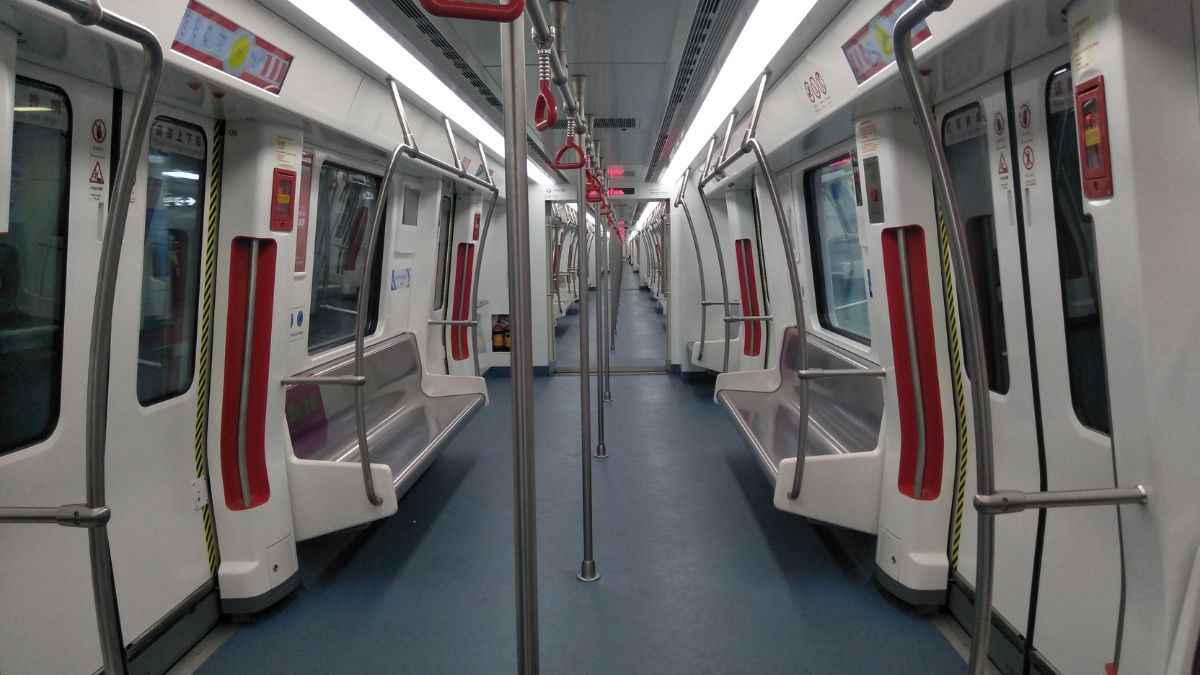 Metro Ticket On WhatsApp: वॉट्सऐप पर ऐसे खरीदें मेट्रो टिकट, मुंबई में शुरू हुई सुविधा
