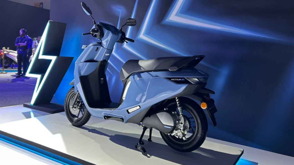 Honda Activa-e अगले महीने होगा लॉन्च! बुकिंग्स  3 दिन बाद शुरू, जानिए इसके टॉप फीचर्स