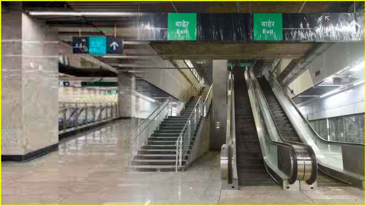 BKC मेट्रो स्टेशन के गेट के बाहर पर लगी भीषण आग, बंद की गईं सेवाएं, मचा हड़कंप