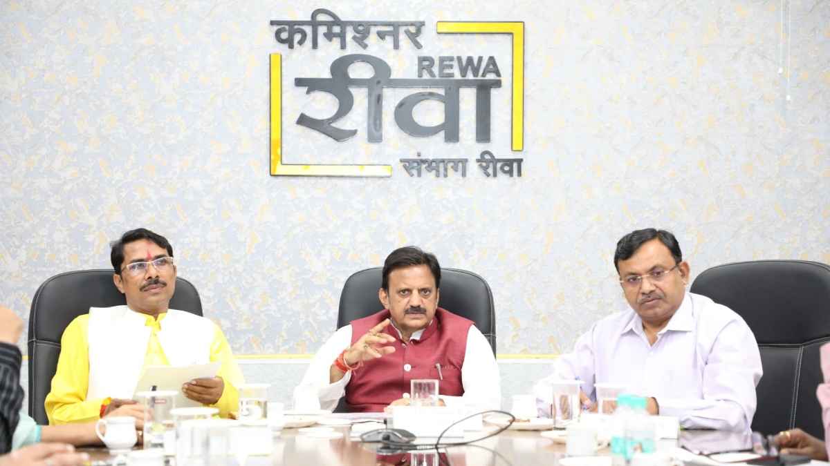 MP का ये ग्रीन एनर्जी प्लांट बेकार पराली से बनाएगा बिजली, उप मुख्यमंत्री राजेन्द्र शुक्ल ने बताई खासियत