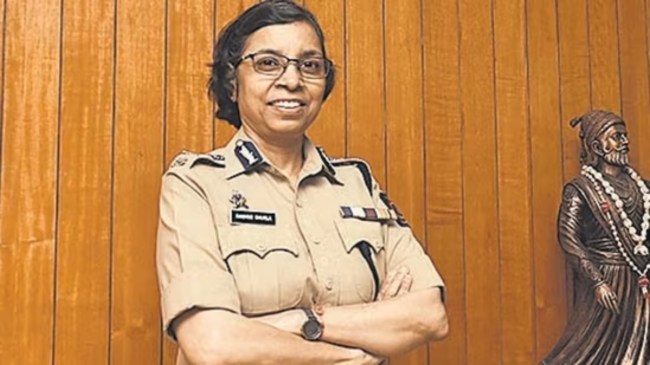 Election Commission Removed Maharashtra DGP Rashmi Shukla