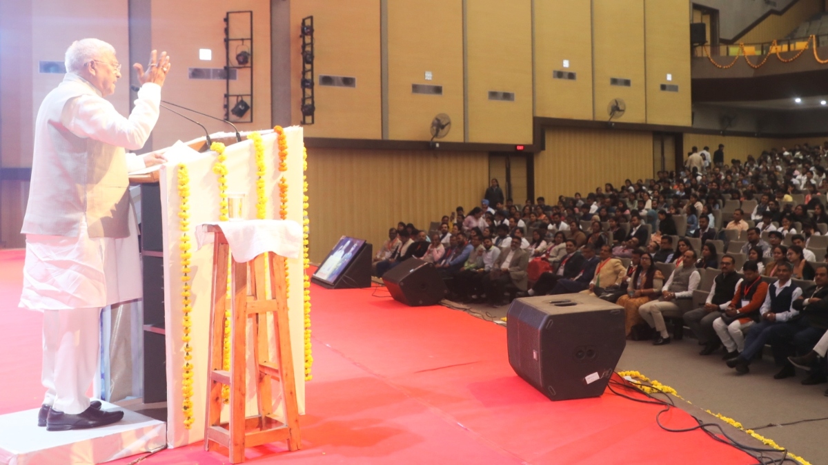 Governor Mangubhai Patel At National Physiotherapy Conference