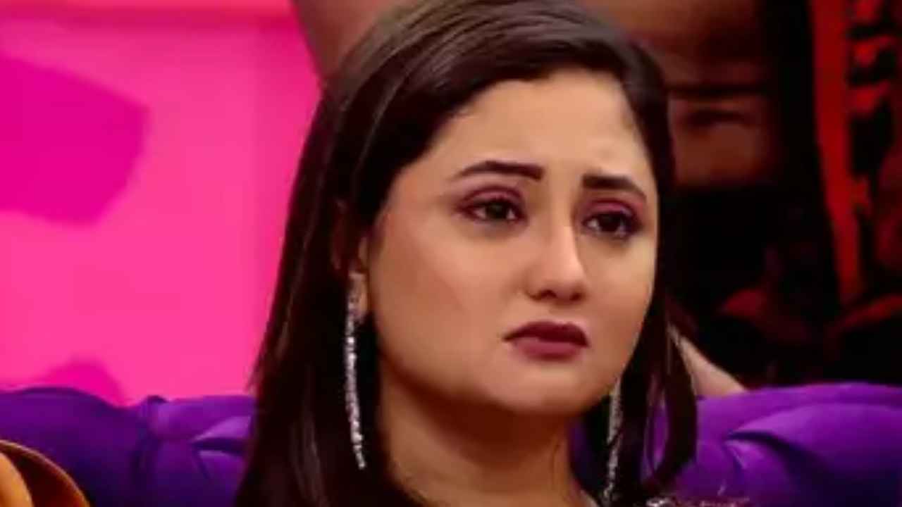 'अरे मुझे टच मत करो', Casting Couch पर Rashmi Desai के खुलासे के बाद इंटरनेट पर मची सनसनी