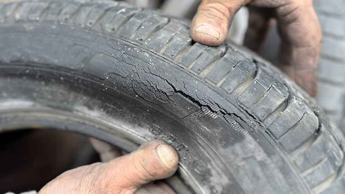 Tyre Tyre