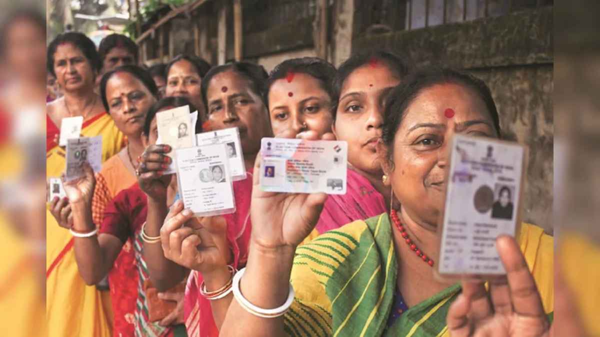 UP की 9 तो पंजाब में 4 सीटों पर उपचुनाव के लिए वोटिंग, अखिलेश ने BJP को चेताया
