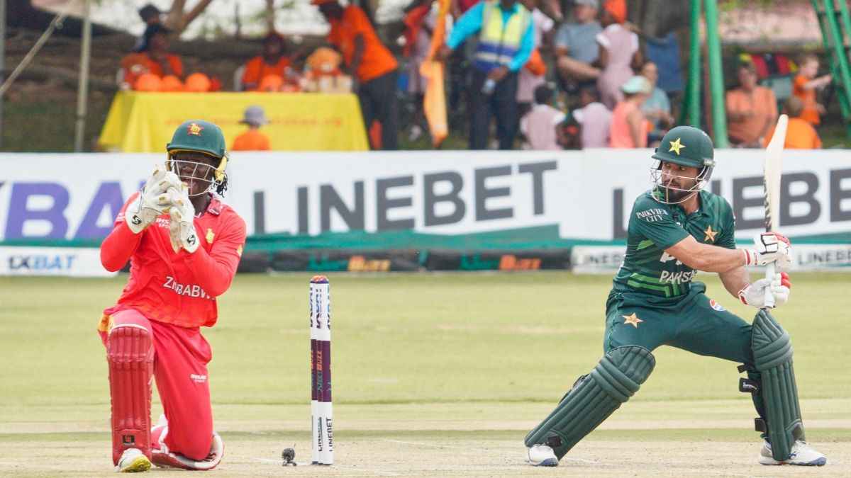 ZIM vs PAK: बाबर आजम की जगह खाने पर तुला यह बल्लेबाज! जिम्बाब्वे के खिलाफ भी ठोक दिया जोरदार शतक