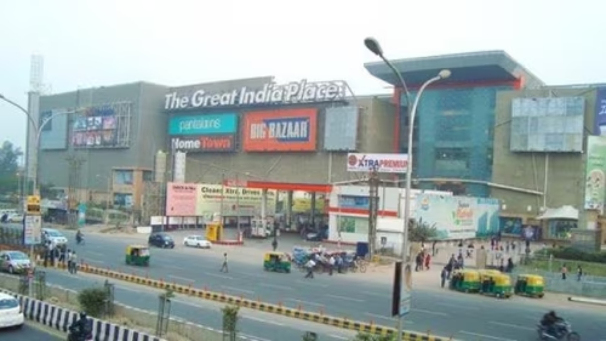 Woman Committed Suicide In Noida GIP Mall