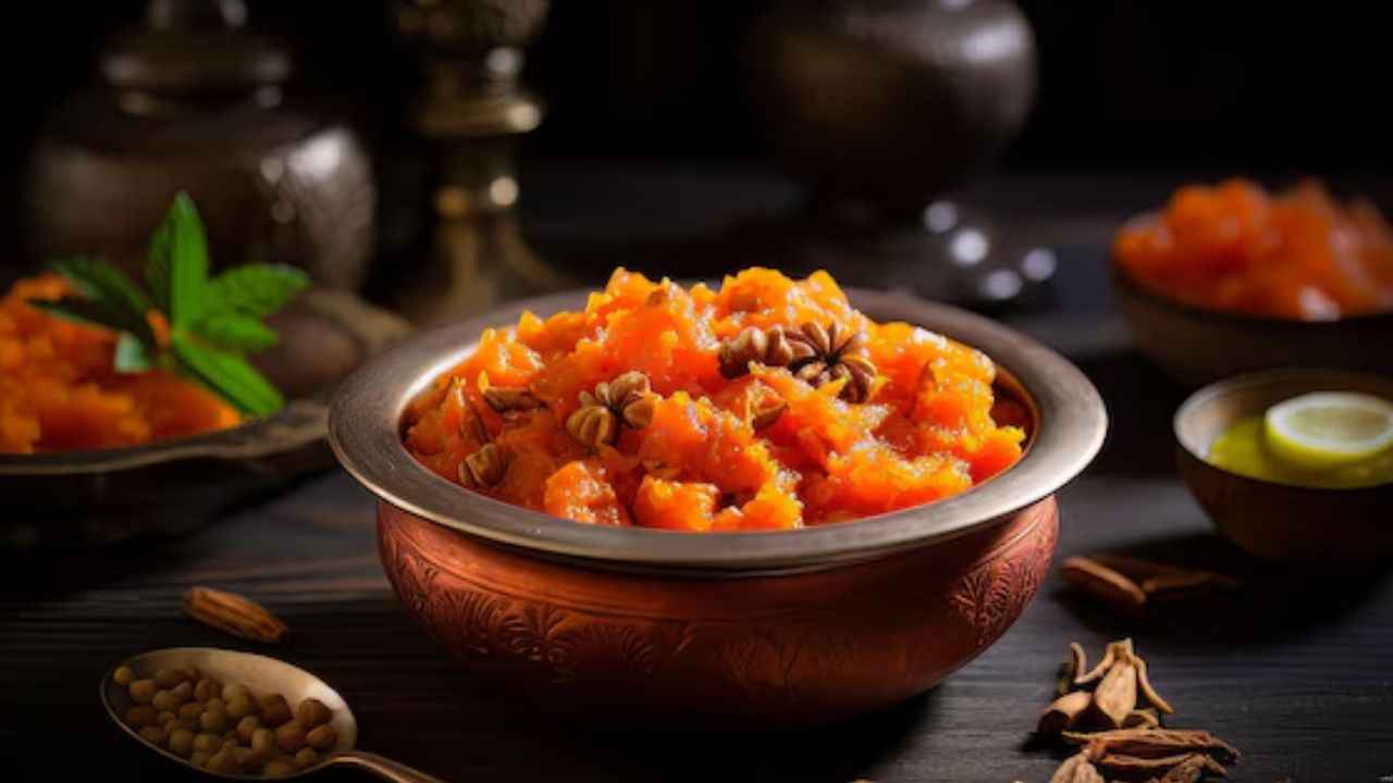 Gajar Ka Halwa: क्या आप भी बनाना चाहते हैं घर पर परफेक्ट गाजर का हलवा? अपनाएं ये 4 टिप्स