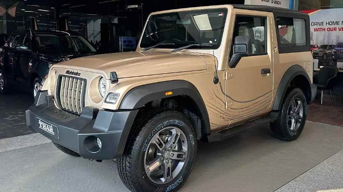Mahindra Thar पर मिल रहा 3 लाख का डिस्काउंट, एसयूवी खरीदने का सुनहरा मौका