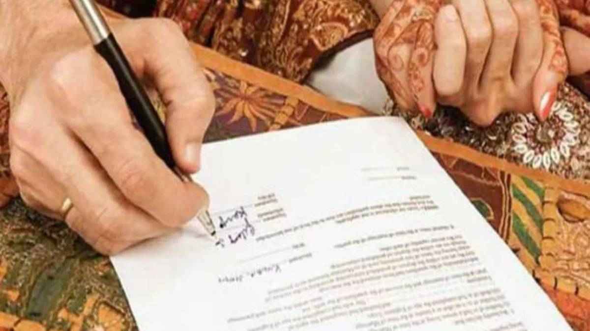 Madhya Pradesh: लड़की को 2 महीने में दो बार हुआ प्यार, दोनों से कर ली शादी, जानें कौन बना 'हमसफर'