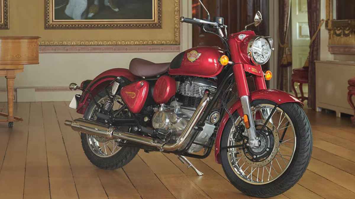 Royal Enfield की ये बाइक बनी ग्राहकों की पहली पसंद, 30 दिन में बिकी इतनी यूनिट्स