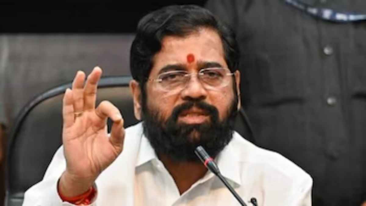 'शिंदे नहीं लेंगे शपथ तो हम भी मंत्री नहीं...', शिवसेना MLA के बयान पर महाराष्ट्र में सियासी भूचाल
