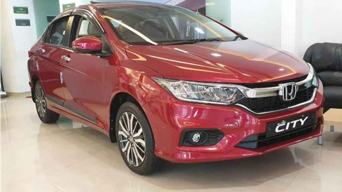 ग्राहकों को झटका! Honda की कार खरीदना होगा महंगा, अमेज से लेकर एलिवेट हो जाएंगी महंगी
