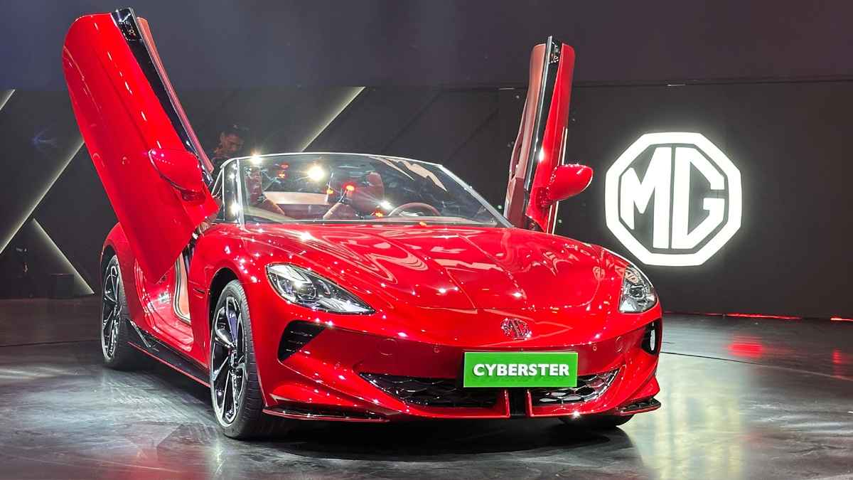 2025 में MG ला रही है नई इलेक्ट्रिक कारें, Tata और Mahindra को मिलेगी कड़ी टक्कर