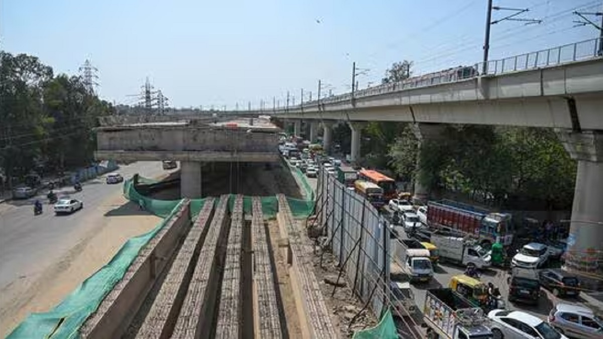 Punjab Bagh Flyover