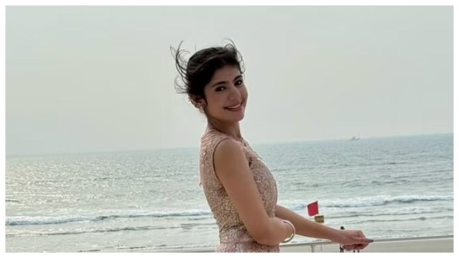 RJ Simran Singh RJ Simran Singh