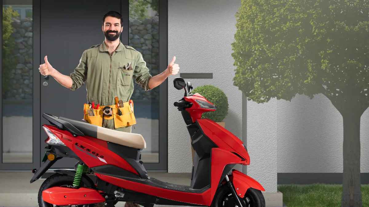 59,999 रुपये में आया नया इलेक्ट्रिक स्कूटर, सिंगल चार्ज में चलेगा 117 किलोमीटर