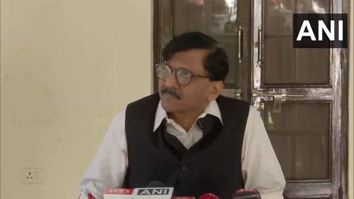 'एकनाथ शिंदे कभी CM नहीं बन पाएंगे...', फडणवीस की शपथ से पहले संजय राउत की भविष्यवाणी