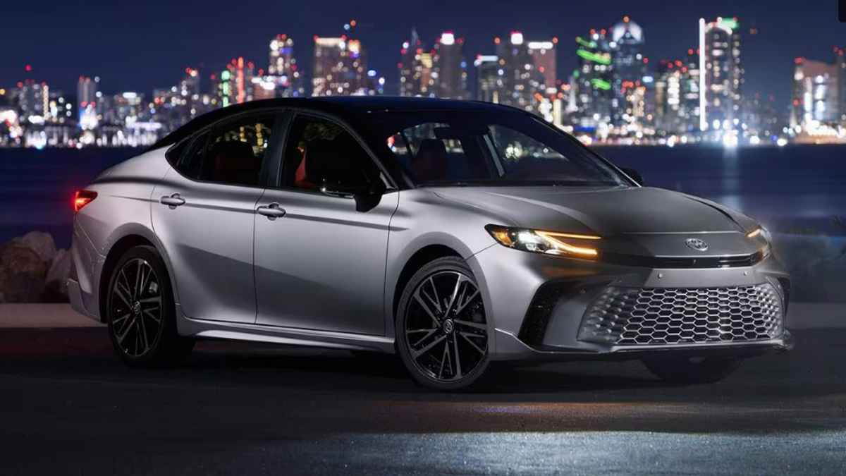 Toyota Camry front