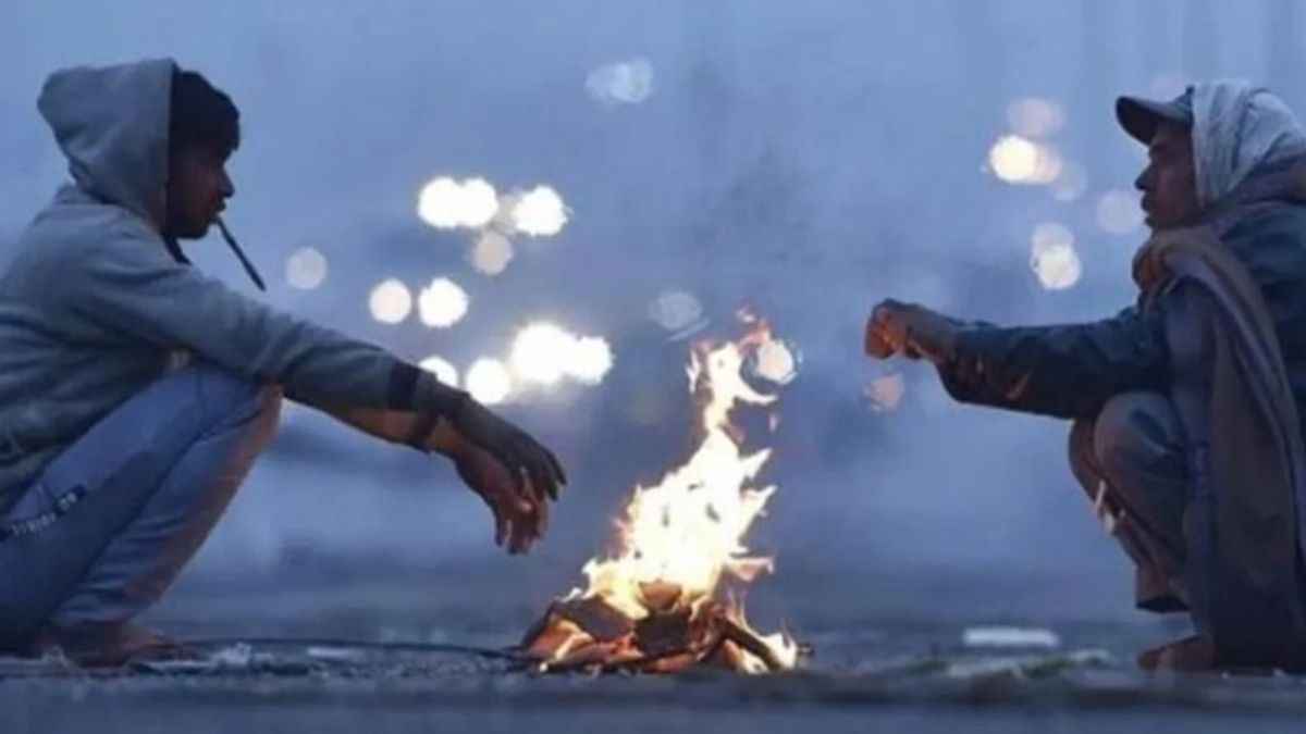 UP के 32 जिलों में हांड कंपाएगी सर्दी, बिहार के 5 शहरों में येलो अलर्ट जारी; पढ़ें IMD का ताजा अपडेट
