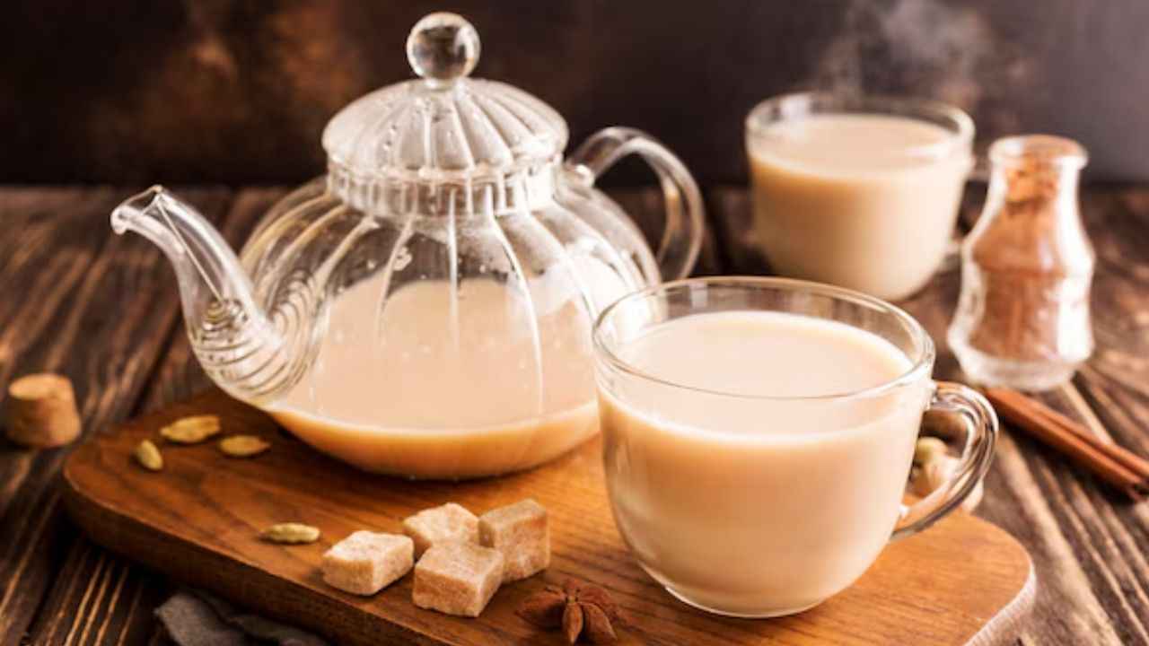 Tea Side Effects: चाय की लत से ऐसे पाएं छुटकारा, फिर कभी नहीं करेगा पीने का मन