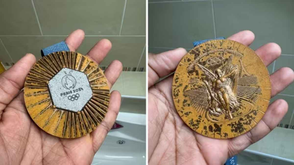 फिर विवादों में पेरिस ओलंपिक! इन एथलीट्स ने मेडल की क्वालिटी पर उठाए सवाल, सोशल मीडिया पर शेयर की फोटो