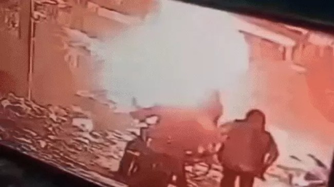 man burnt with daughter niece gorakhpur