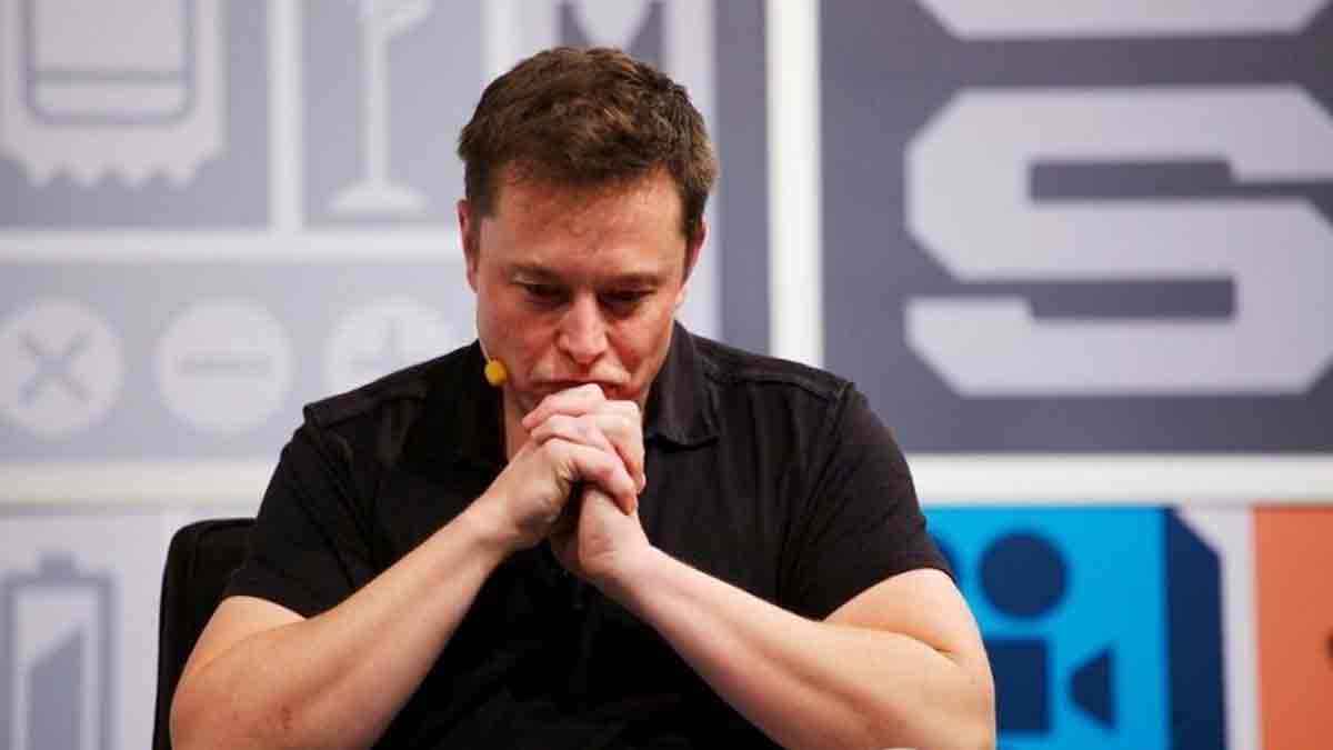 दुनिया का सबसे अमीर शख्स भी सैलरी का मोहताज, क्यों मुश्किल में हैं Musk?