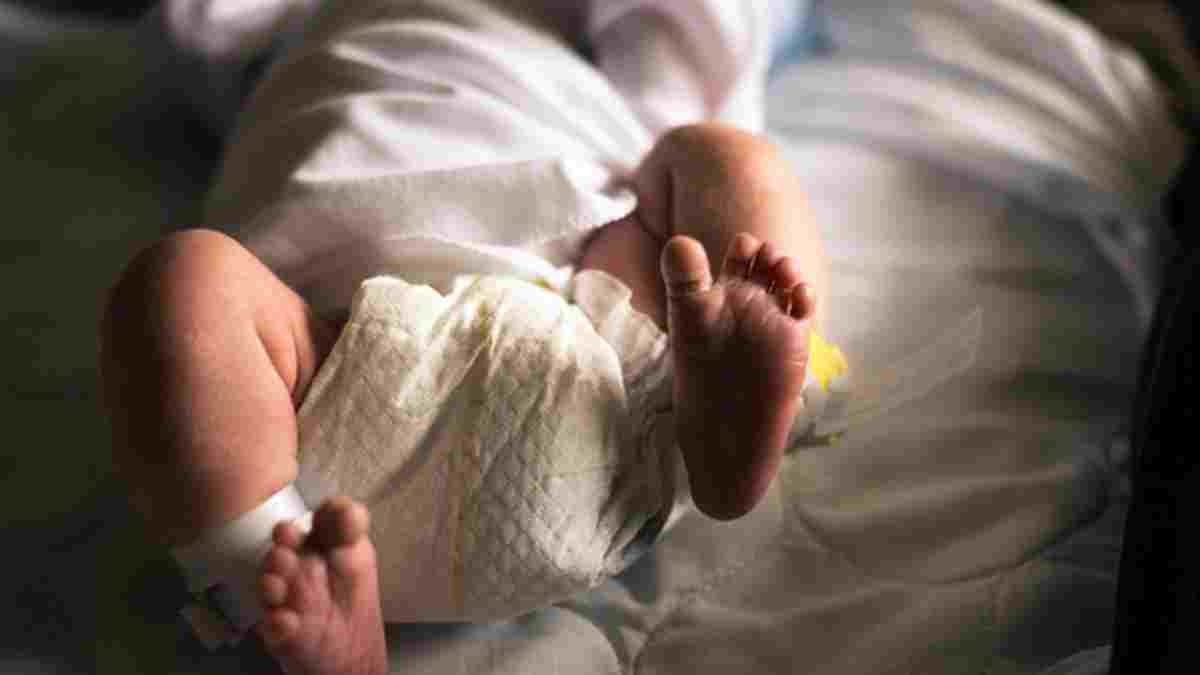 rajgarh, newborns gasping, thieves steal oxygen pipe, Madhya Pradesh