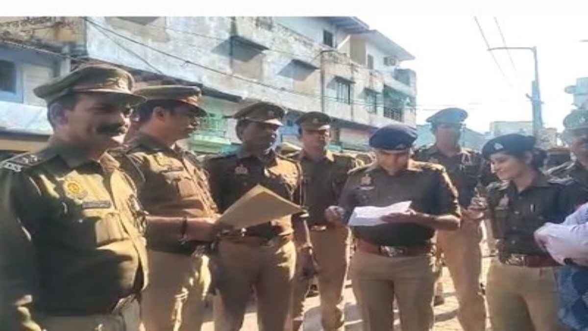 तू-तड़ाक में बात नहीं कर पाएंगे पुलिसवाले, आगरा के पुलिस कमिश्नर ने जारी किए फरमान