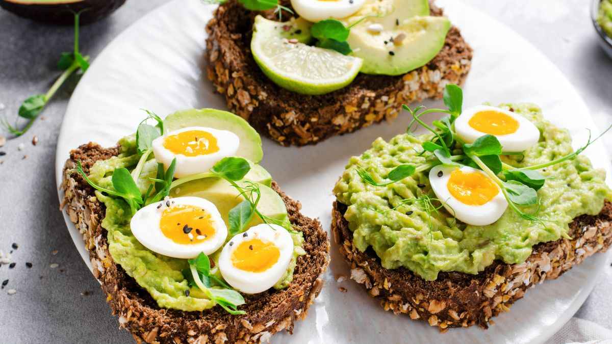 Ideal Breakfast: क्या है आइडियल ब्रेकफास्ट? हेल्दी हार्ट के लिए जरूरी है सही नाश्ता