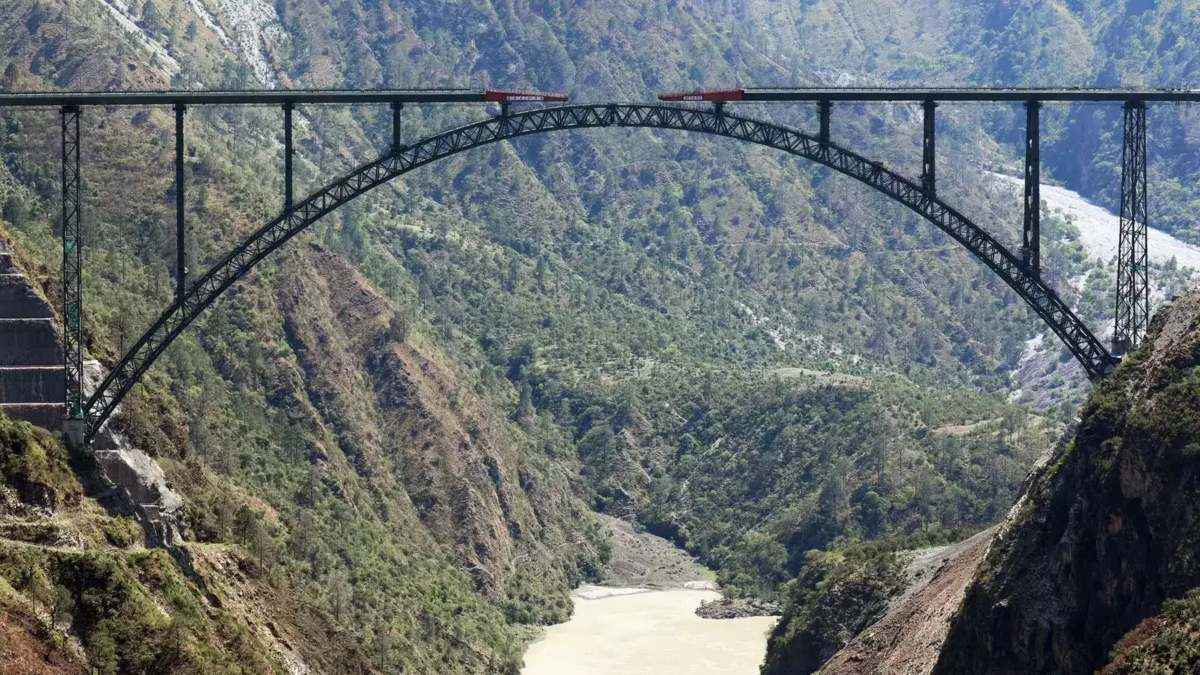 एफिल टॉवर से भी ऊंचा है भारत का ब्रिज, झेल सकता है तीव्र भूकंप; खूबियां जान रह जाएंगे हैरान