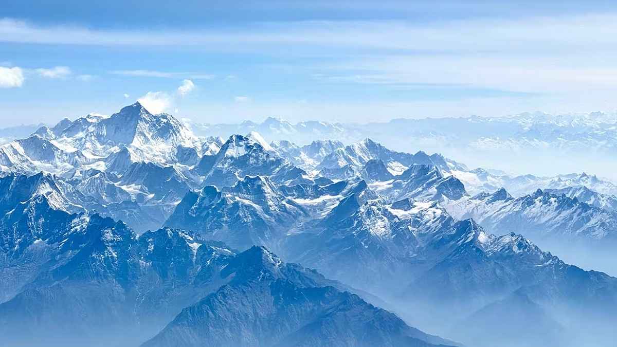 Mount Everest से 100 गुणा ऊंचे 2 पहाड़ मिले, जानें क्या कहती है वैज्ञानिकों की रिसर्च?