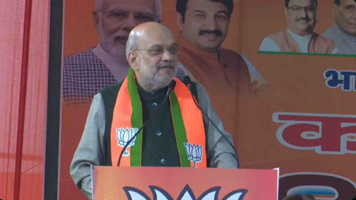 चुनावी सभा में केजरीवाल पर अमित शाह ने किया तंज, कहा- दिल्ली में चल रही 3G की सरकार