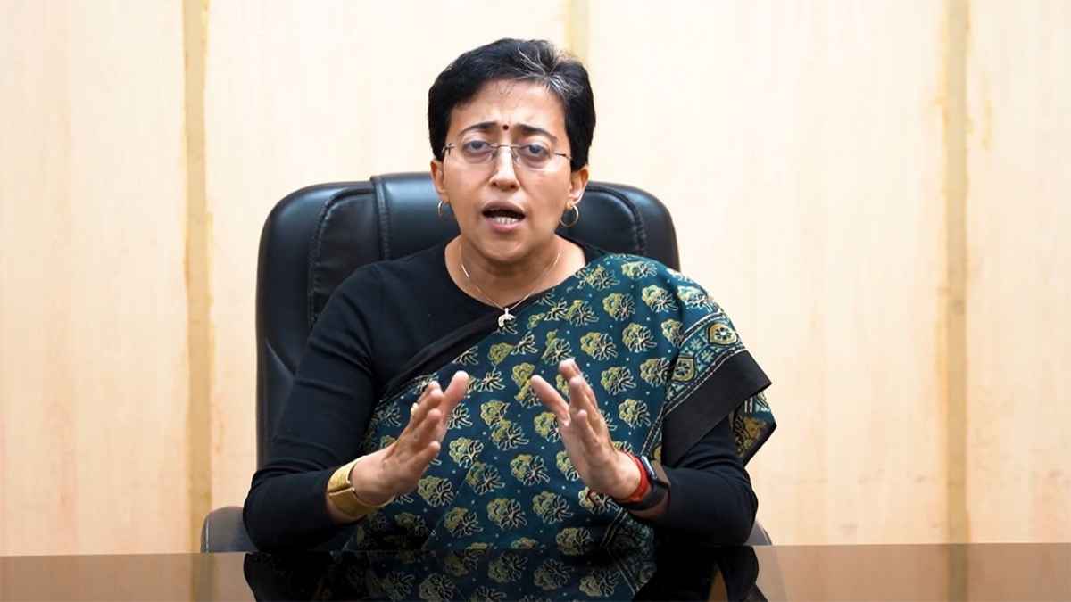 AAP विधायक दल की बैठक में बड़ा फैसला, नेता प्रतिपक्ष चुनी गईं पूर्व CM आतिशी