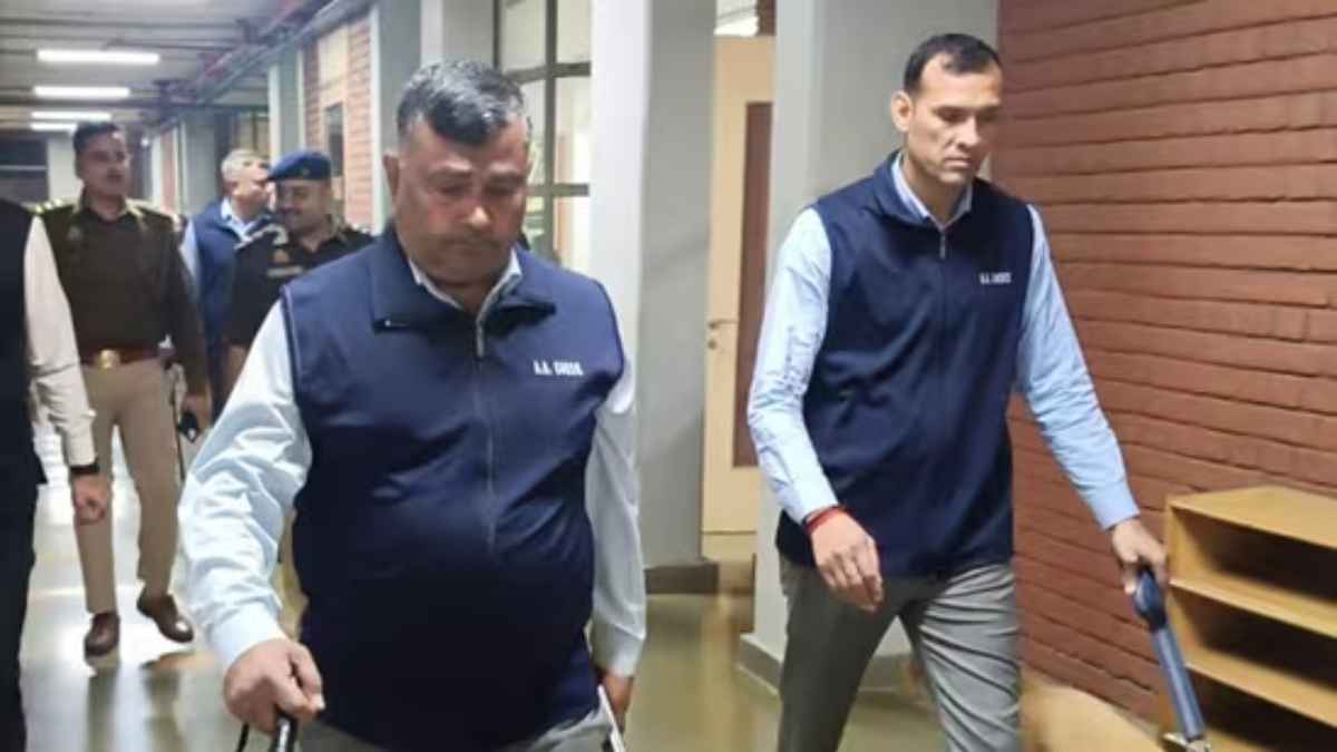 दिल्ली-नोएडा के स्कूलों को फिर बम से उड़ाने की धमकी, प्रशासन ने खाली कराए परिसर
