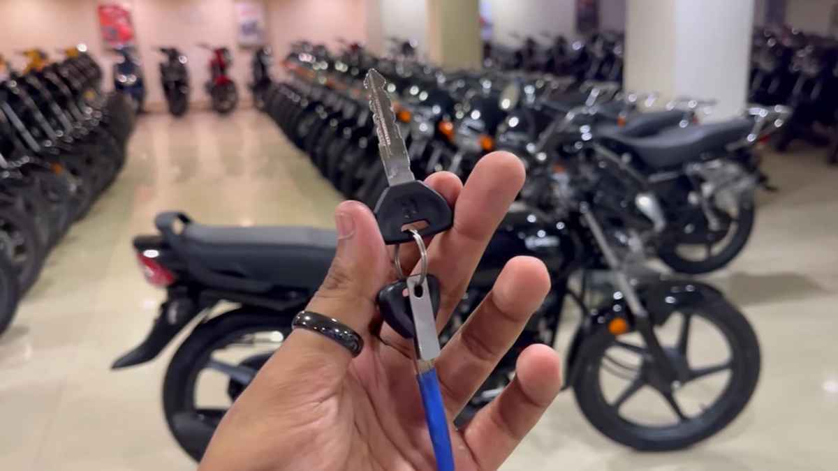 Hero MotoCorp की सबसे सस्ती बाइक की बिक्री औंधे मुंह गिरी, टॉप 5 से हुई बाहर