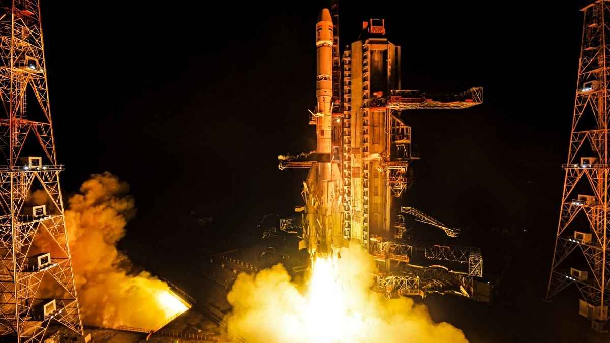 ISRO Mission: इसरो के 'नाविक' मिशन में क्या दिक्कत आई? 29 जनवरी को लॉन्च हुआ था NVS-02 सैटेलाइट