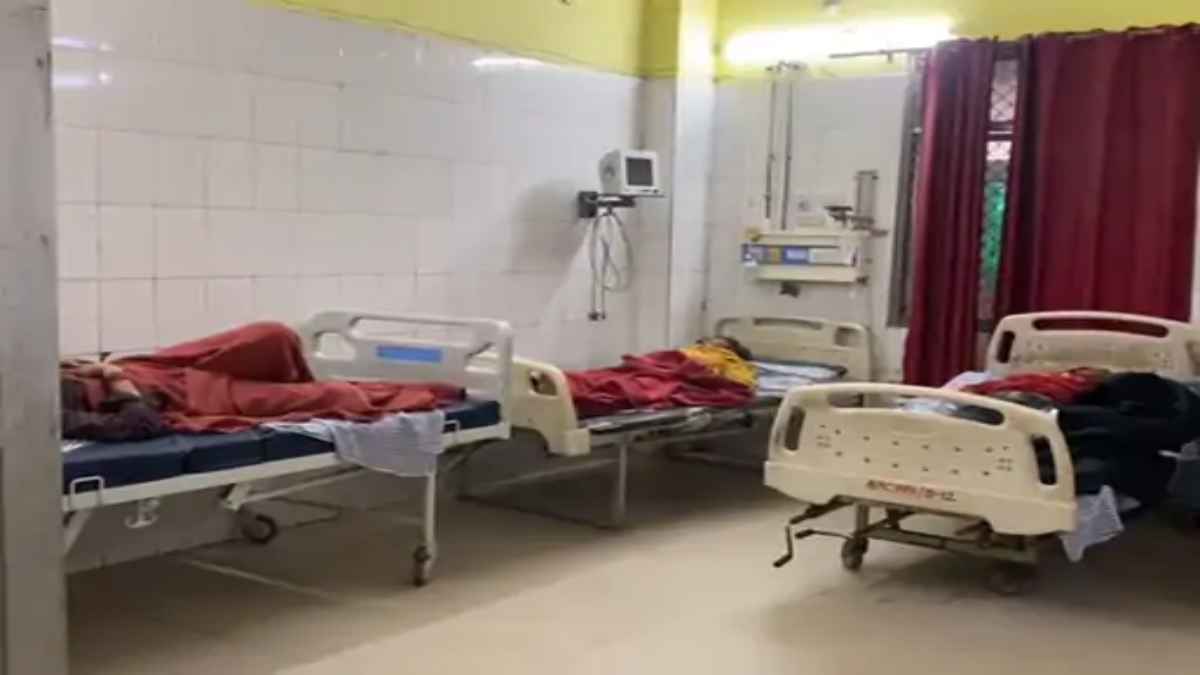 Pratapgarh Accident: महाकुंभ से स्नान कर लौट रहे 4 युवकों की मौत, अनियंत्रित होकर घर में घुसी कार