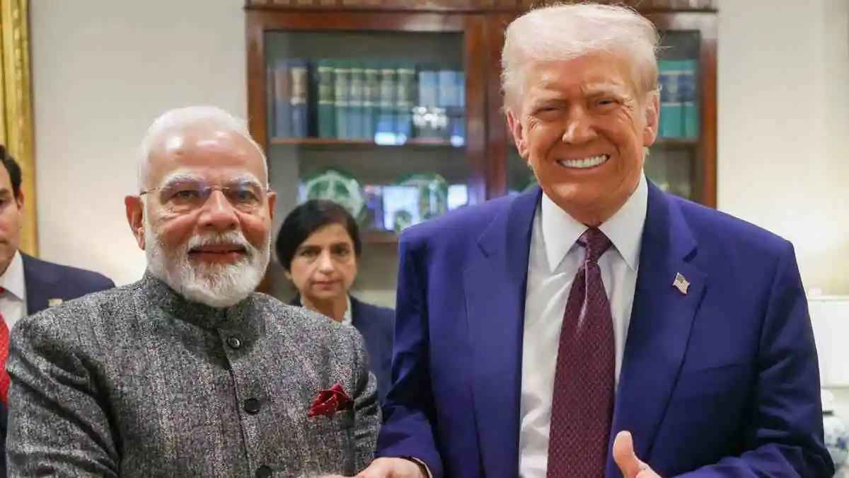 ट्रंप की दोहरी रणनीति, भारत को एफ-35 जेट और क्रूड ऑयल खरीदने का ऑफर, 'पारस्परिक टैरिफ' लगाने की भी बात